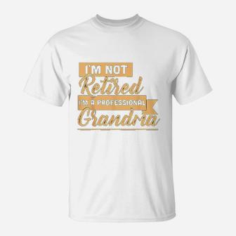 Funny Mom Retirement Gifts Grandma Retired Humor Saying T-Shirt - Seseable