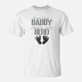 Im Her Daddy, best christmas gifts for dad T-Shirt - Seseable