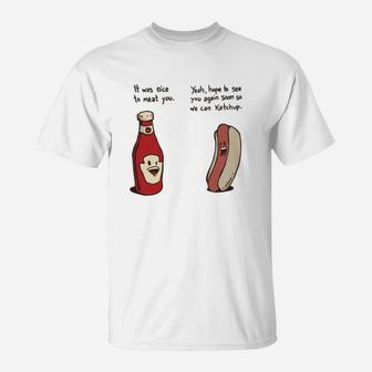 Ketchup And Hotdog Conversation T-Shirt - Seseable