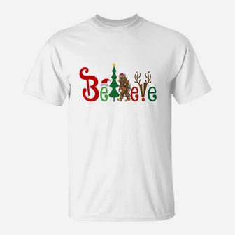 Santa Bigfoot Believe Merry Christmas T-Shirt - Seseable