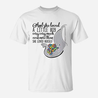 She Loved A Little Boy Very Much Elephant Mom T-Shirt - Seseable