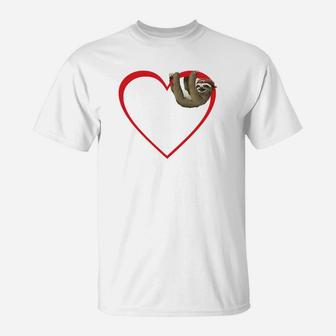 Sloth Women Mothers Day Gift For Mom Heart Sloths T-Shirt | Seseable CA