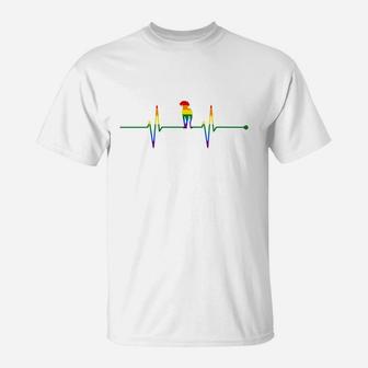 Weimaraner Dog Heartbeat Gay Rainbow Colorful Lgbtq 2020 T-Shirt - Seseable