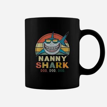 Womens Mommy Shark Vintage Gift Doo Doo Doo T-Shirt Womens Mommy Shark Vintage Gift Doo Doo Doo T-Shirt