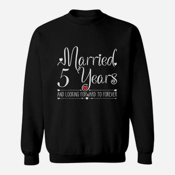 Anniversary Gift T-Shirt For 5 Years Marriage Couple Tee Anniversary Gift T-Shirt For 5 Years Marriage Couple Tee