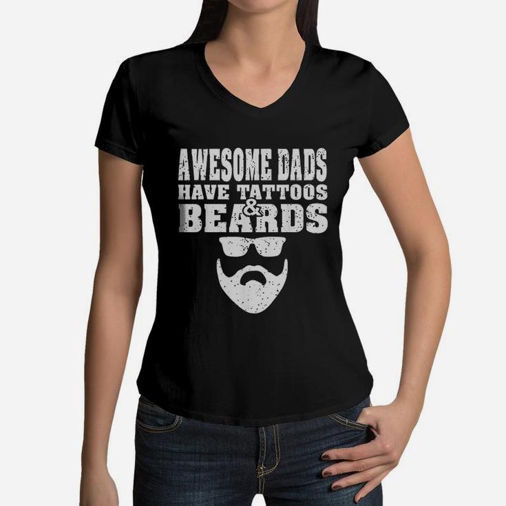 Awesome Dads Have Tattoos And Beards Vintage Fathers Day Women V-Neck T-Shirt