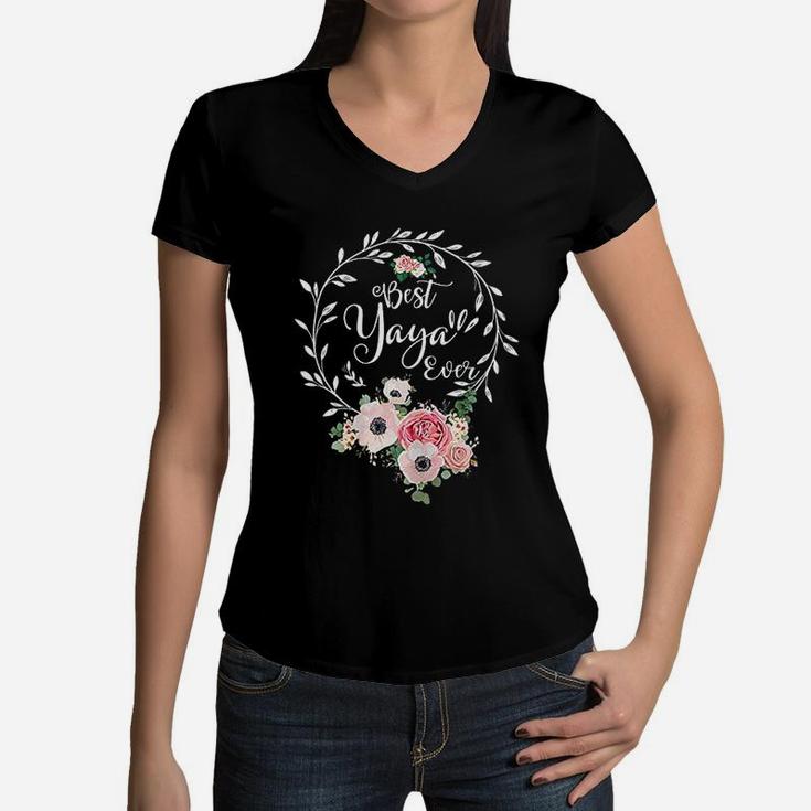 Best Yaya Ever Mothers Day Gift Grandma Women V-Neck T-Shirt