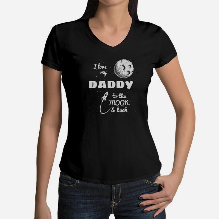 I Love My Daddy Family Gift Shirt Women V-Neck T-Shirt