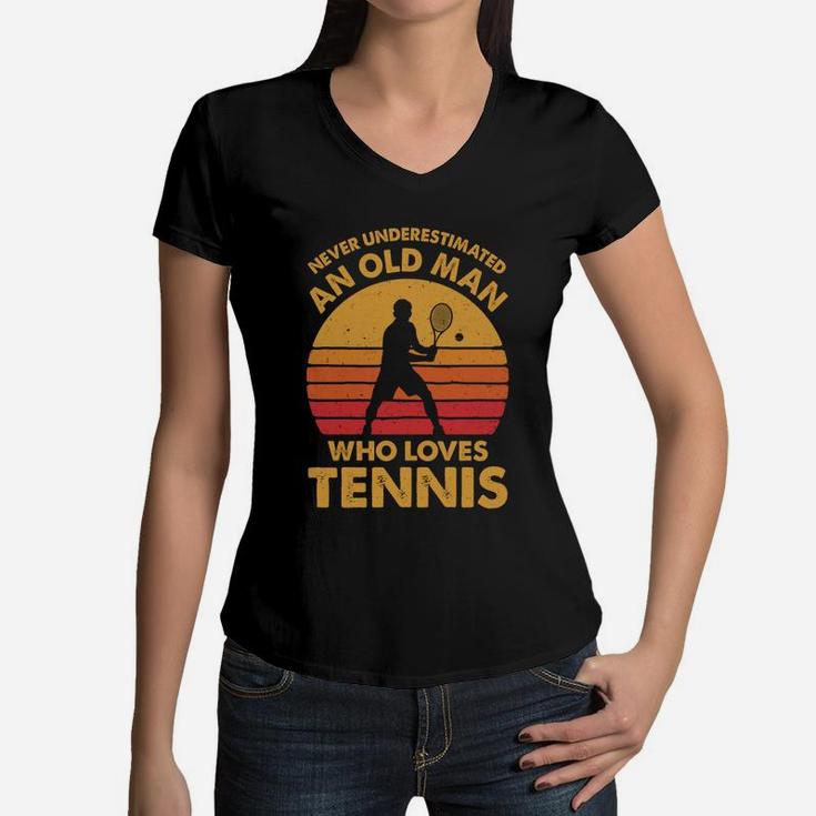 Never Underestimated An Old Man Funny Vintage Tennis Gift Women V-Neck T-Shirt