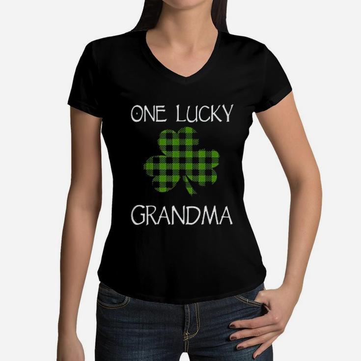 One Lucky Grandma St Patricks Day Shamrock Plaid Grandmother Women V-Neck T-Shirt