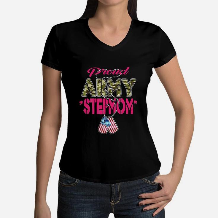 Proud Army Stepmom Us Flag Dog Tag Patriotic Military Mother Women V-Neck T-Shirt