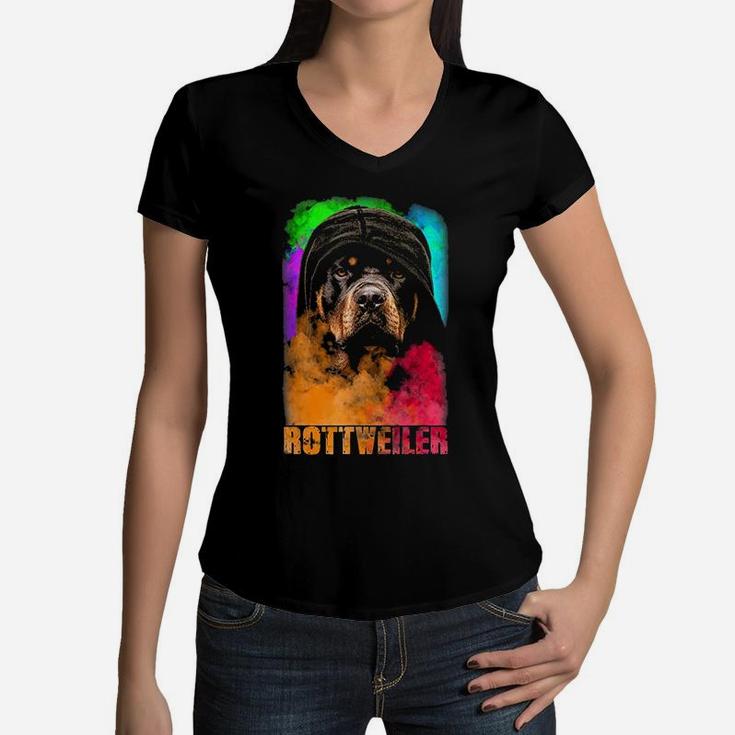 Rottweiler Dog Mom Women V-Neck T-Shirt