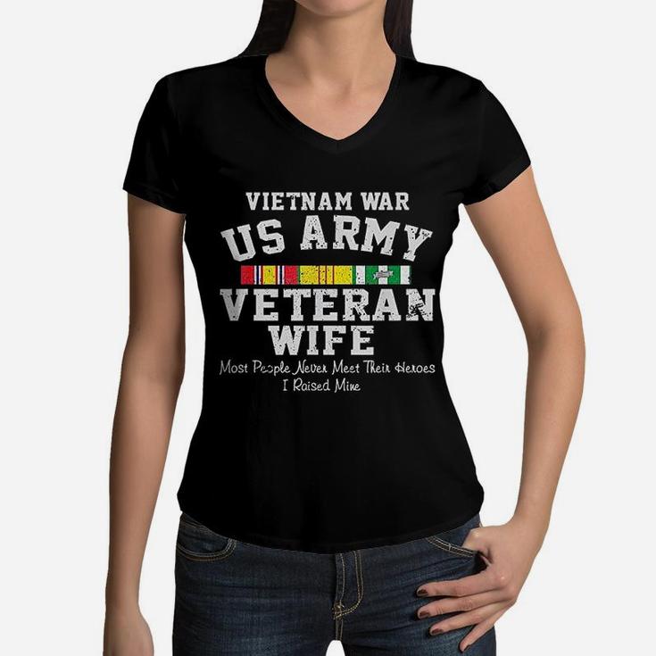 Us Army Veteran Wife Veterans Day Gift Women V-Neck T-Shirt