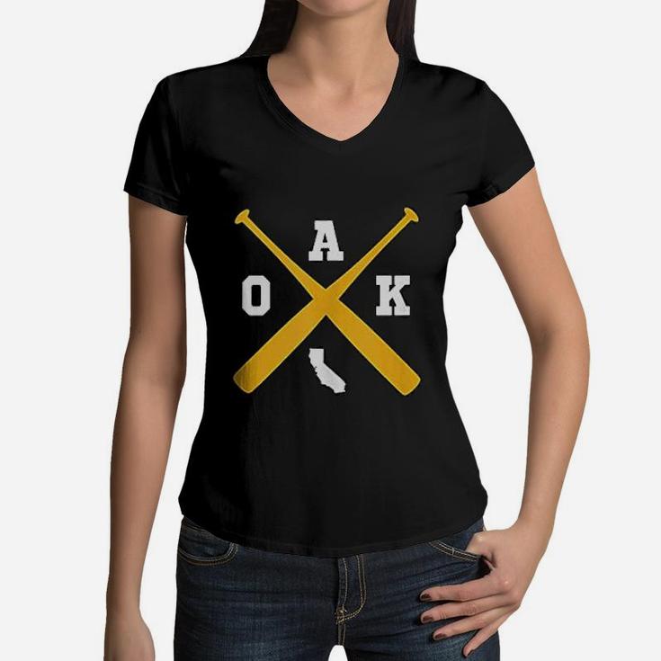 Vintage Oakland Baseball Bats Oak State Outline Women V-Neck T-Shirt