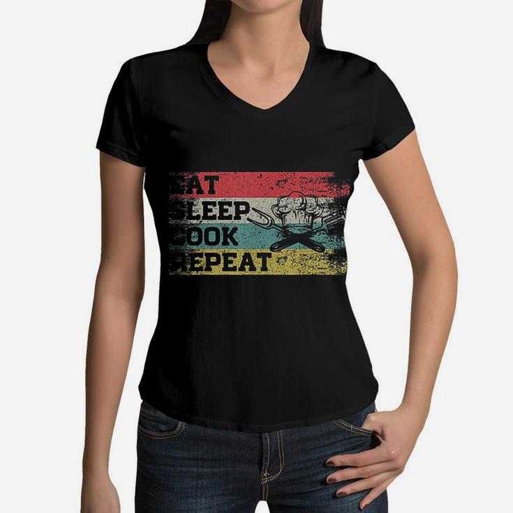 Vintage Retro Eat Sleep Cook Repeat Women V-Neck T-Shirt