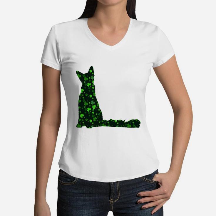 Cute Shamrock Laperm Mom Dad Gift St Patricks Day Awesome Cat Lovers Gift Women V-Neck T-Shirt