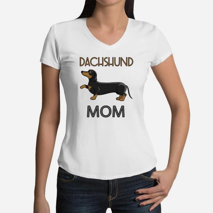Dachshund Mom Cute Dog Weenie Mothers Day Gift Women V-Neck T-Shirt