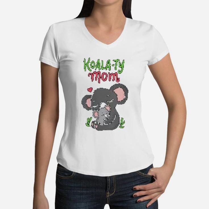 Koala Ty Mom Koala Bear Mama Mothers Day Animal Pun Gift Women V-Neck T-Shirt