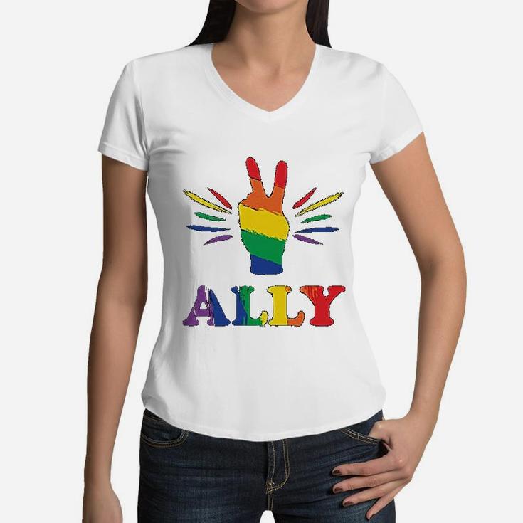 Lgbt Ally  Proud Mom Gays Lgbt Women V-Neck T-Shirt