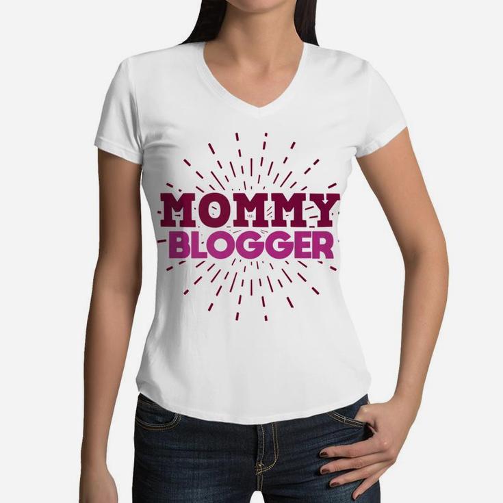 Mommy Blogger Gifts For Mom Blog Writer 2 Women V-Neck T-Shirt