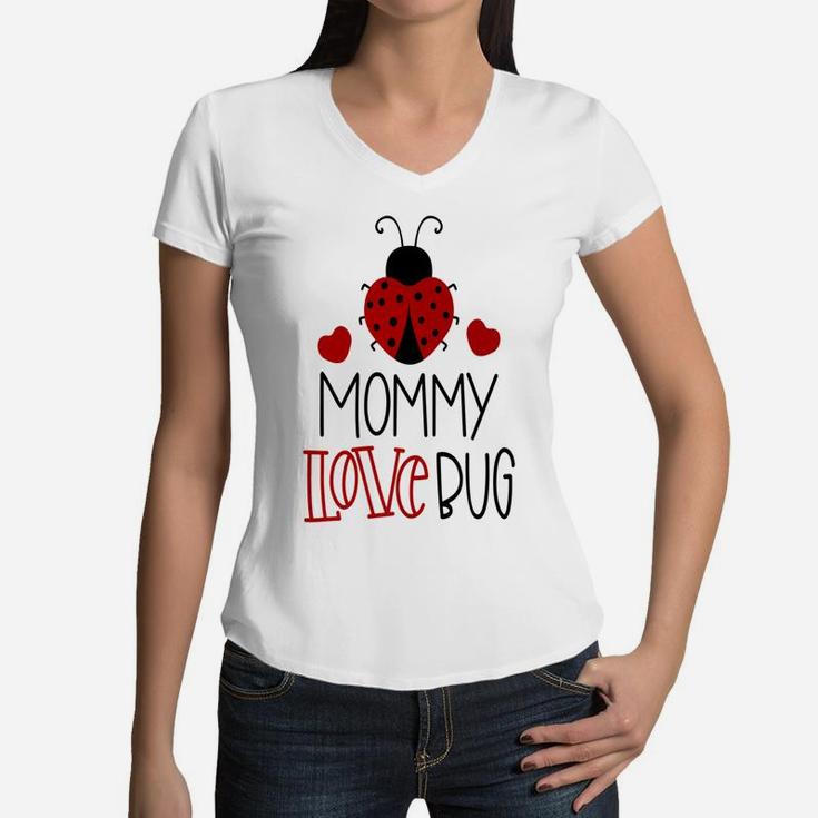Mommy Love Bug Ladybug Valentines Day Women V-Neck T-Shirt