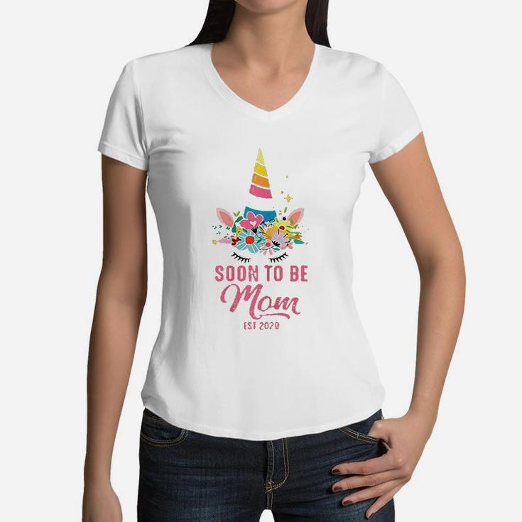 Soon To Be Mom 2020 Costume Unicorn Gender Reveal Gift Women V-Neck T-Shirt