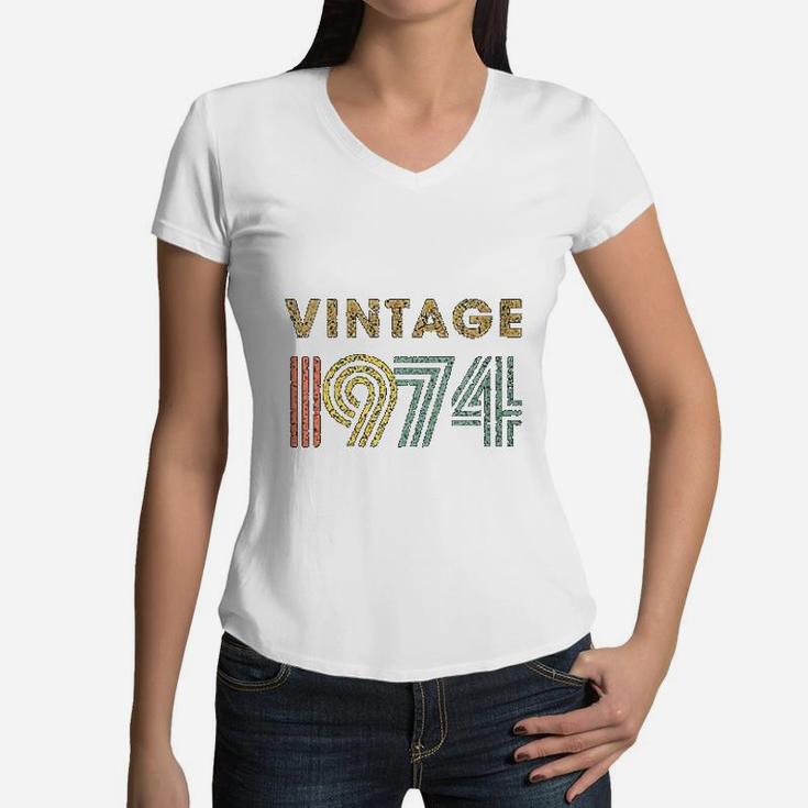 Vintage 1974 Born In 1974 Retro 48th Birthday Gift  Women V-Neck T-Shirt