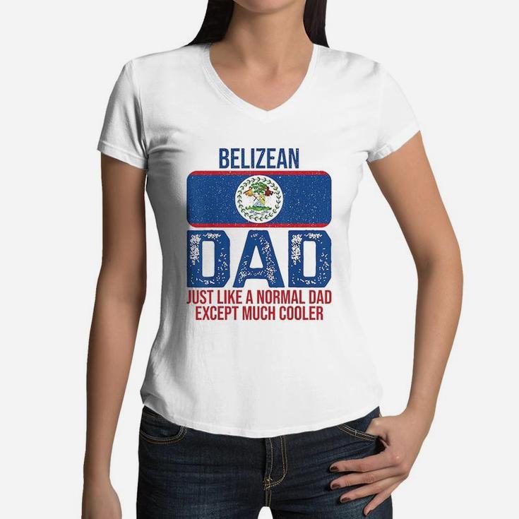 Vintage Belizean Dad Belize Flag Design For Fathers Day Women V-Neck T-Shirt