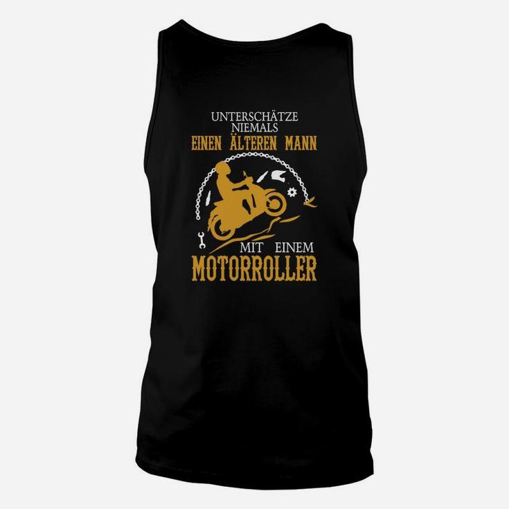 06 Älterer Mann Motorroller TankTop