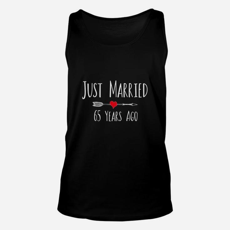 Just Married 65 Years Ago 65th Wedding Anniversary Gift Unisex Tank Top