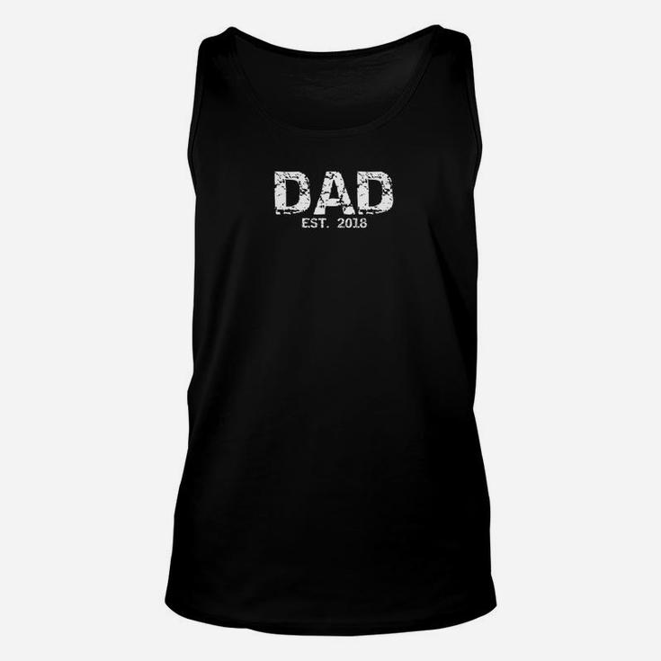 Mens First Fathers Day Gift For Dads Vintage Dad Est 2018 Premium Unisex Tank Top