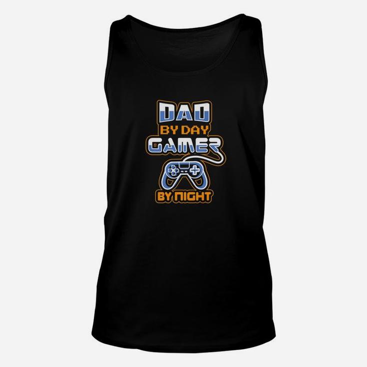 Mens Video Gamer Dad Old Gamer Daddy Gaming Father Unisex Tank Top