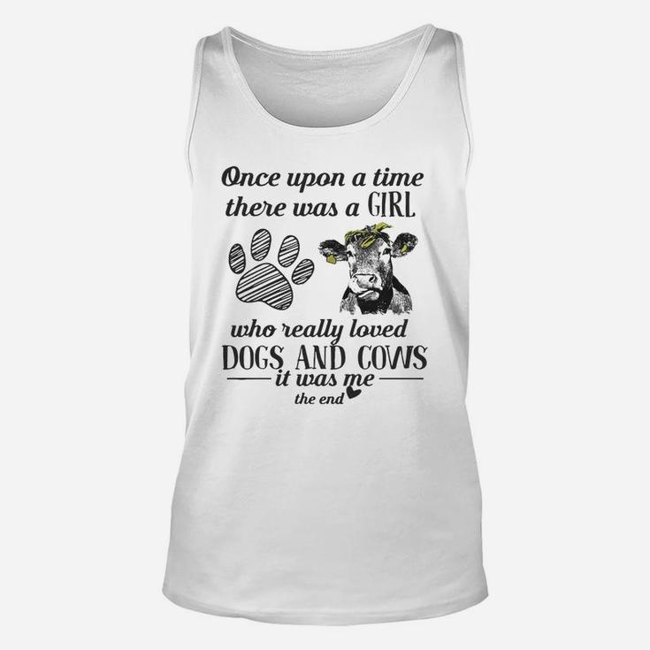 A Girl Who Really Loved Dogs And Cows It Was Me Unisex Tank Top