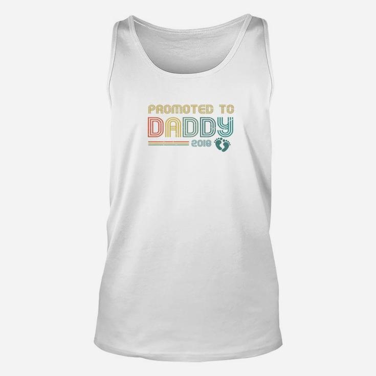 Mens Vintage Promoted To Daddy Est 2018 Gift For New Dad Unisex Tank Top