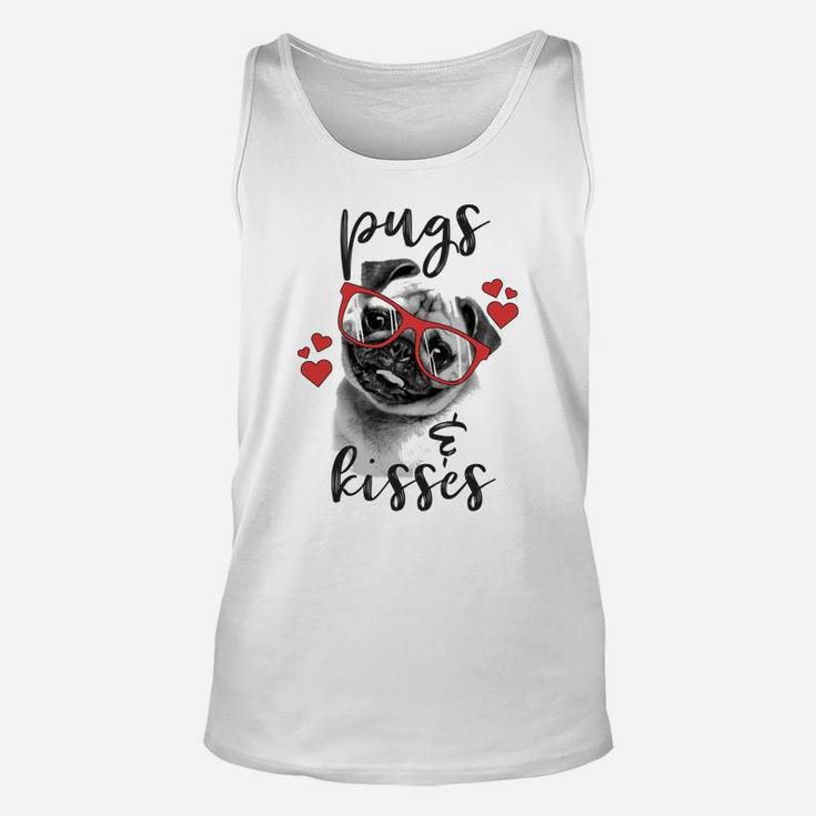 Pugs And Kisses Red Hearts Valentines Graphic Unisex Tank Top