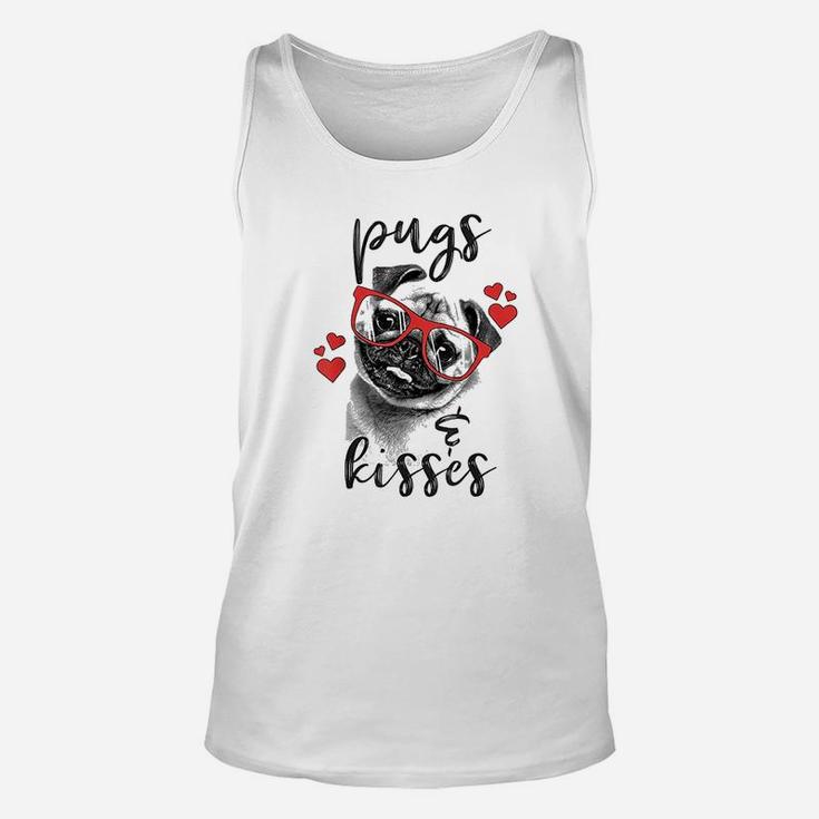 Pugs And Kisses Valentines Day Unisex Tank Top