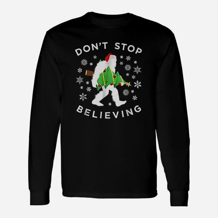 Christmas Tree Bigfoot Dont Stop Believing Long Sleeve T-Shirt