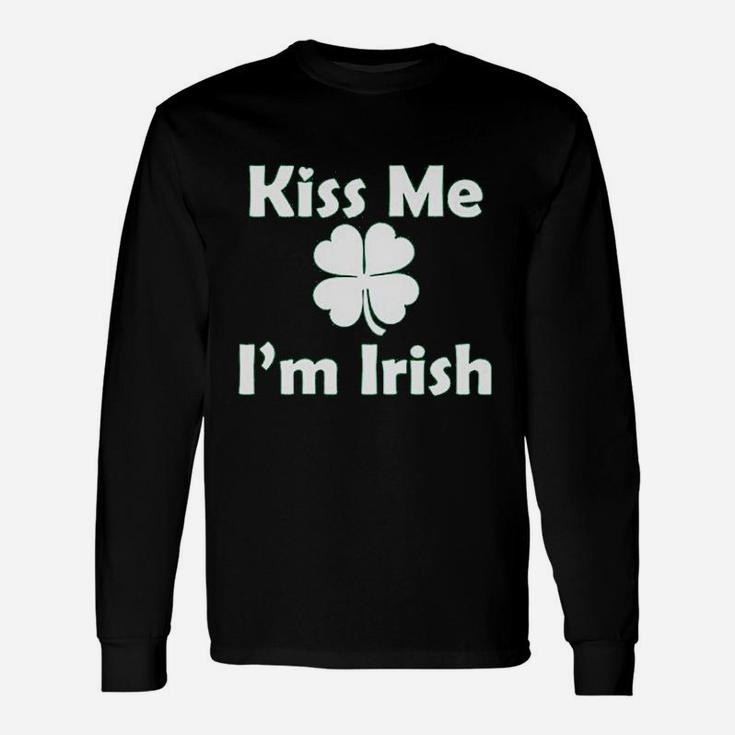 Kiss Me I Am Irish Four Leaf Beer St Patricks Day Long Sleeve T-Shirt