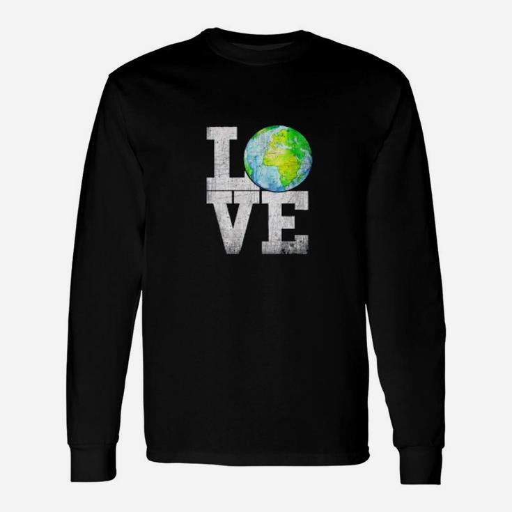 Love Earth Earth Day 50th Anniversary 2020 Climate Change Long Sleeve T-Shirt