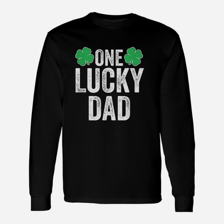 One Lucky Dad Clover Men Father St Patricks Day Dad Long Sleeve T-Shirt