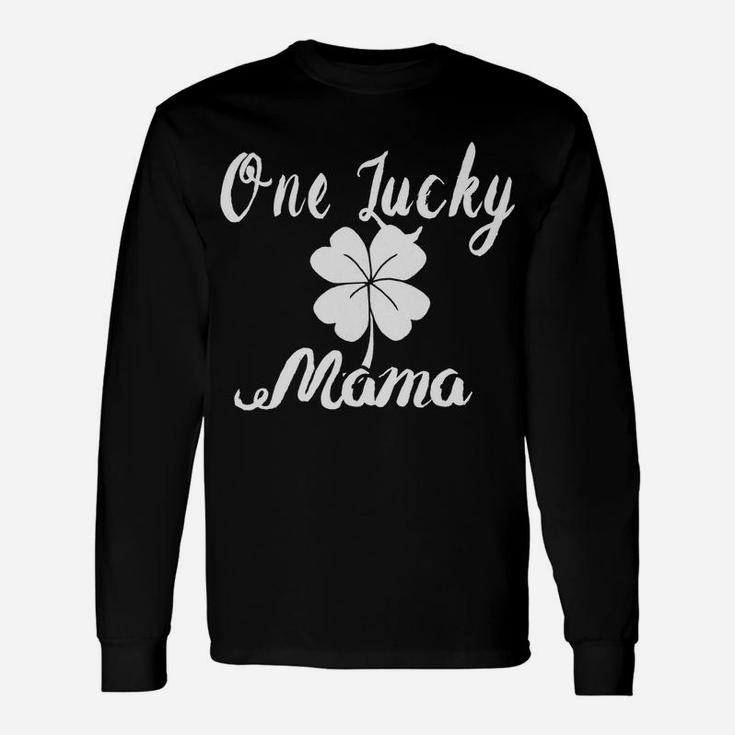 One Lucky Mama St Patricks Day Retro Vintage Long Sleeve T-Shirt