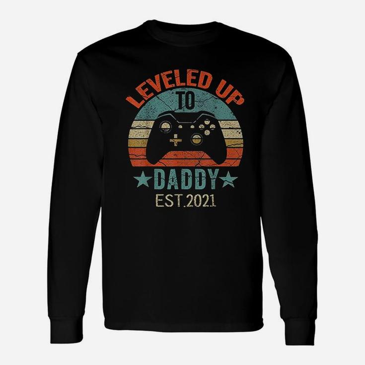 Promoted To Daddy Est Vintage Men Leveled Up To Dad Long Sleeve T-Shirt