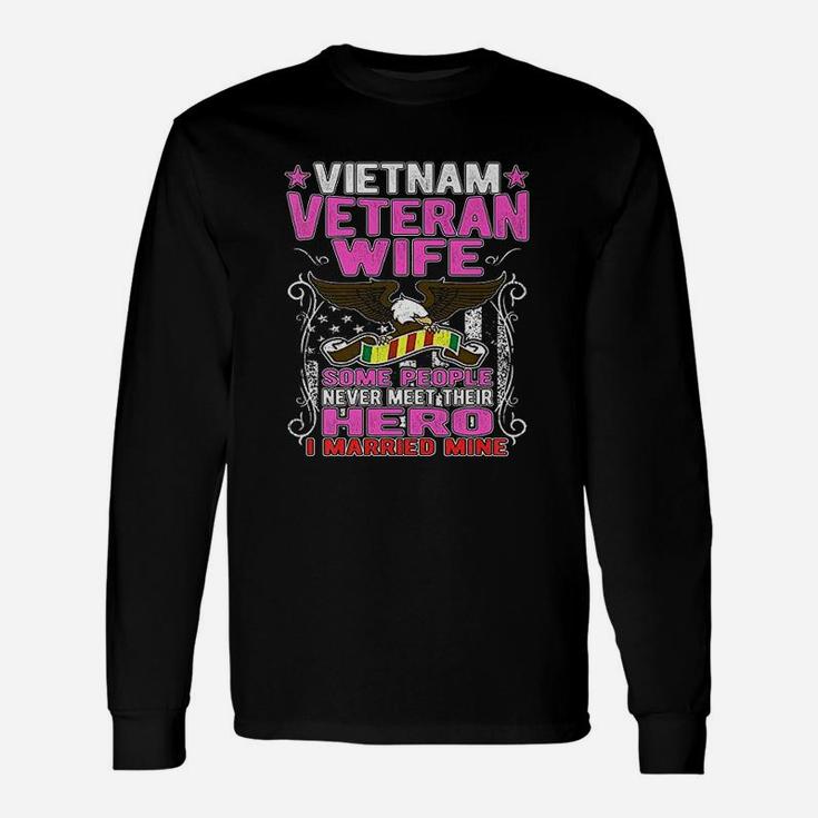 Proud Vietnam Veteran Wife Long Sleeve T-Shirt