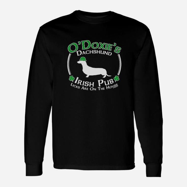 St Patricks Day Dog Dachshund Doxie Irish Pub Sign Young Long Sleeve T-Shirt