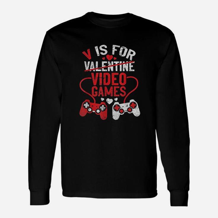 V Is For Video Games Valentines Day Gamer Boy Men Long Sleeve T-Shirt