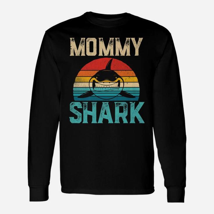 Vintage Mommy Shark Mommy Halloween Christmas Long Sleeve T-Shirt