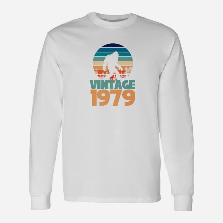 Birthday Vintage 1979 Bigfoot Yeti Long Sleeve T-Shirt