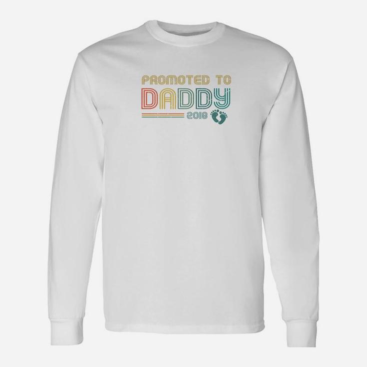 Vintage Promoted To Daddy Est 2018 For New Dad Long Sleeve T-Shirt