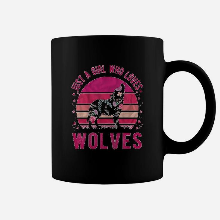Kids Just A Girl Who Loves Wolves Vintage Retro Gift Coffee Mug