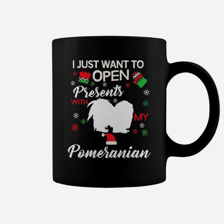 Pomeranian Christmas Clothes Open Presents Dog Gift Clothing Coffee Mug